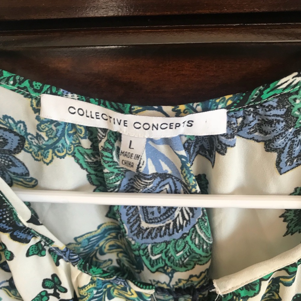 Collective Concepts Amabell Dress size L 💙 - Picture 4 of 5